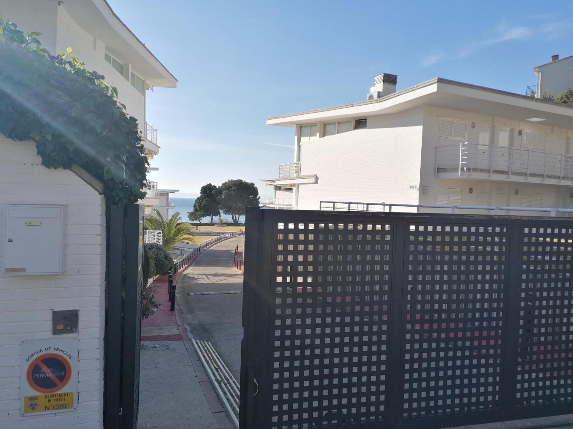 Appartement 2155 Res. Almadraba Platja 4 1-3, Gran Jardin En Residencia Privada Y Tranquila, En La Almadraba, Acceso Directo A La Playa. - Es-258-10